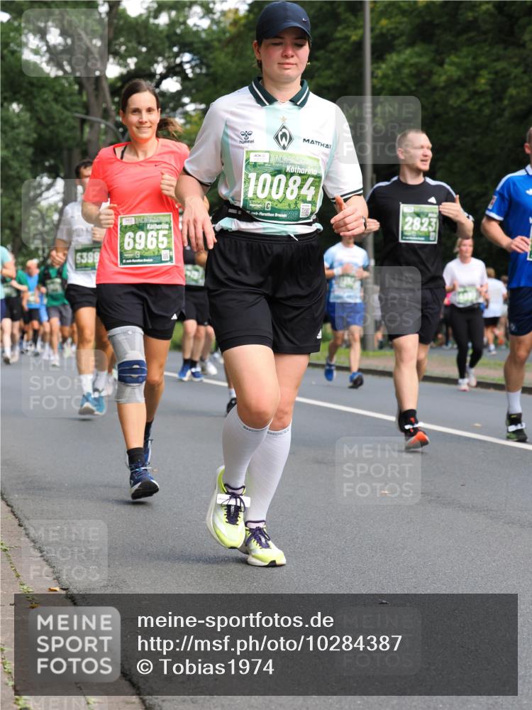 13.09.2026 - 21. swb-Marathon Bremen TobiasT http://msf.ph/oto/10284387 13.09.2026 12:08:53 Laufen 5399, 6965, 10084, 2823 meine-sportfotos.de
