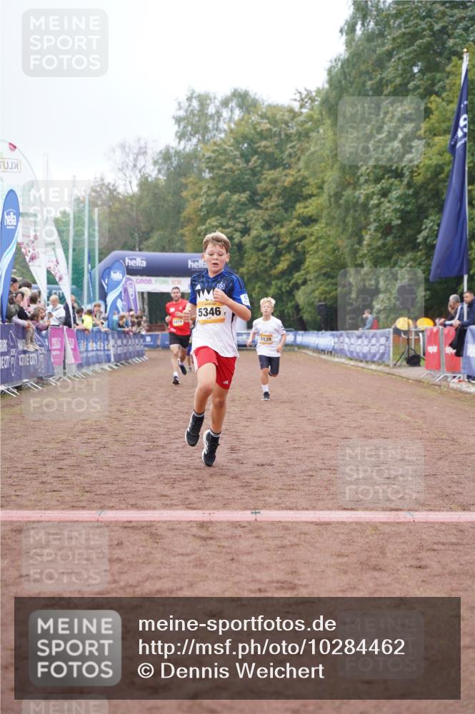 13.09.2026 - Airport Race Dennis Weichert http://msf.ph/oto/10284462 13.09.2026 10:25:45 Ziel 5139, 5346, 5414 meine-sportfotos.de