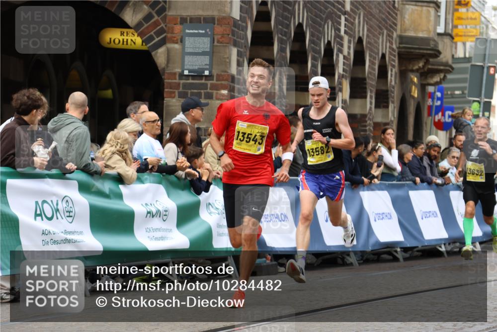 13.09.2026 - 21. swb-Marathon Bremen Strokosch-Dieckow http://msf.ph/oto/10284482 13.09.2026 10:32:16 Ziel 12457, 13533, 13536, 13543, 13573, 13618, 13524, 13564, 13638, 13639 meine-sportfotos.de
