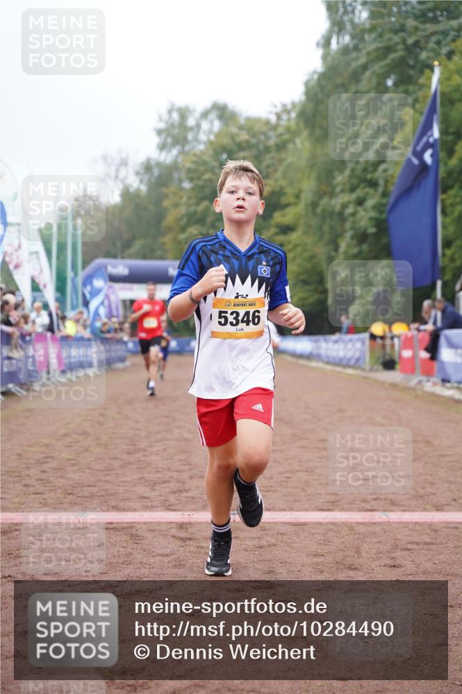 13.09.2026 - Airport Race Dennis Weichert http://msf.ph/oto/10284490 13.09.2026 10:25:47 Ziel 5063, 5139, 5346, 5414 meine-sportfotos.de