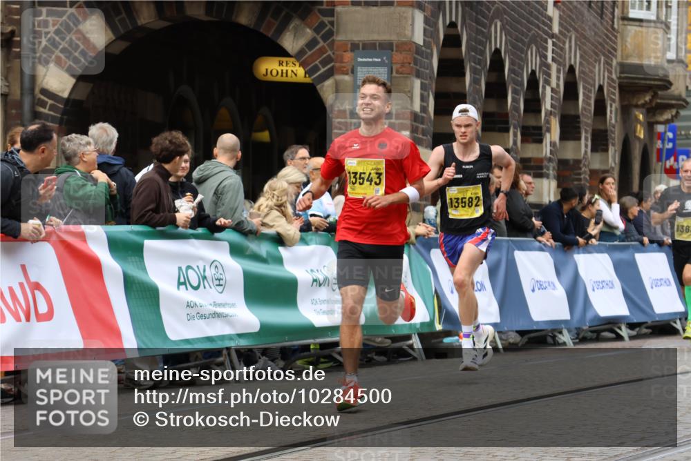 13.09.2026 - 21. swb-Marathon Bremen Strokosch-Dieckow http://msf.ph/oto/10284500 13.09.2026 10:32:16 Ziel 12457, 13533, 13536, 13543, 13573, 13618, 13524, 13564, 13638, 13639 meine-sportfotos.de