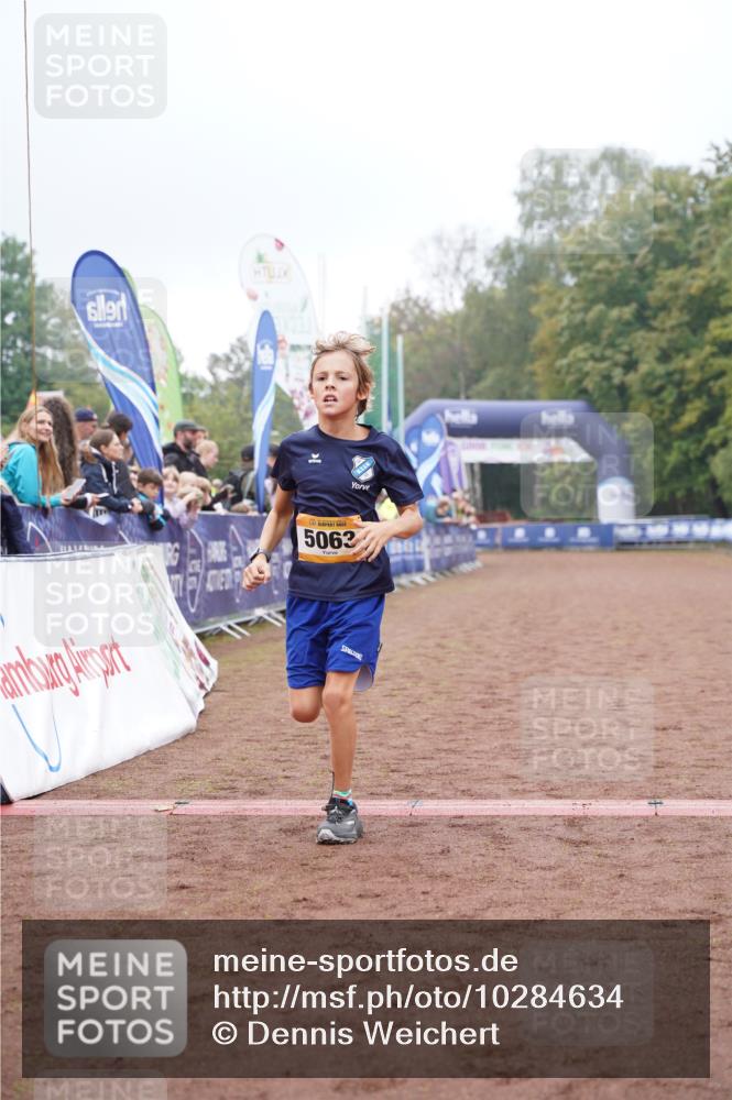 13.09.2026 - Airport Race Dennis Weichert http://msf.ph/oto/10284634 13.09.2026 10:25:54 Ziel 5063, 5139, 5414 meine-sportfotos.de