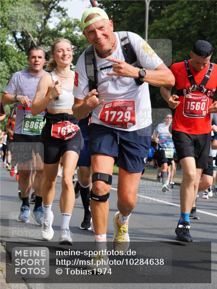 13.09.2026 - 21. swb-Marathon Bremen TobiasT http://msf.ph/oto/10284638 13.09.2026 12:09:49 Laufen 6868, 21, 16, 1729, 1560, 21, 48 meine-sportfotos.de