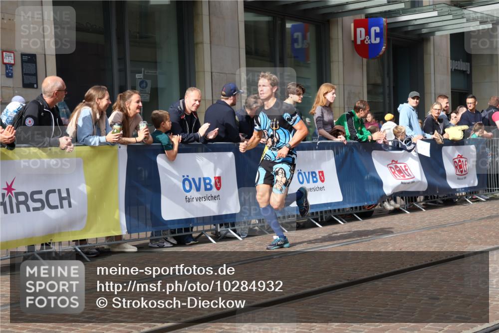 13.09.2026 - 21. swb-Marathon Bremen Strokosch-Dieckow http://msf.ph/oto/10284932 13.09.2026 10:37:27 Ziel 11083, 12538, 13535, 10502, 10961, 11619, 11854, 13608 meine-sportfotos.de