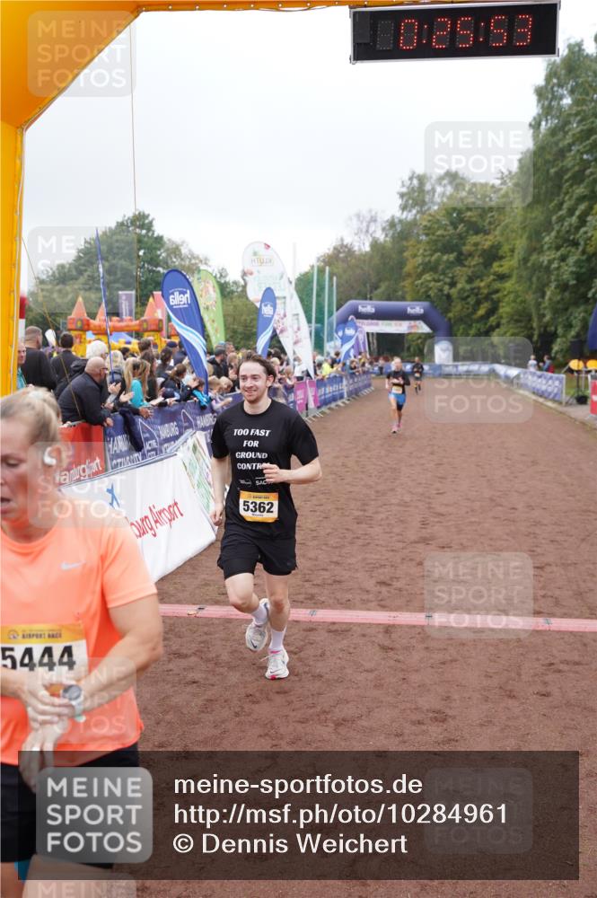 13.09.2026 - Airport Race Dennis Weichert http://msf.ph/oto/10284961 13.09.2026 10:26:27 Ziel 5362, 5444, 5454 meine-sportfotos.de