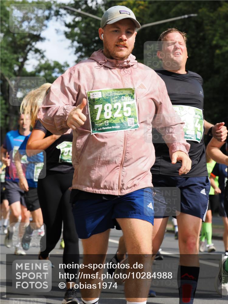 13.09.2026 - 21. swb-Marathon Bremen TobiasT http://msf.ph/oto/10284988 13.09.2026 12:10:51 Laufen 7825, 21 meine-sportfotos.de