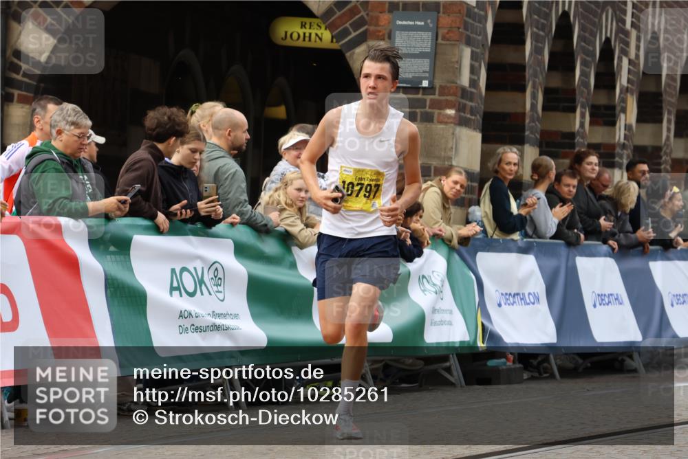 13.09.2026 - 21. swb-Marathon Bremen Strokosch-Dieckow http://msf.ph/oto/10285261 13.09.2026 10:34:02 Ziel 10366, 10475, 11059, 11481, 12459, 13530, 13541, 13605, 13610 meine-sportfotos.de