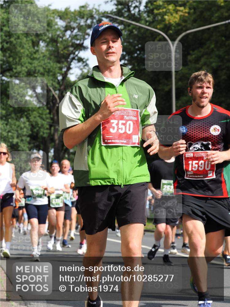 13.09.2026 - 21. swb-Marathon Bremen TobiasT http://msf.ph/oto/10285277 13.09.2026 12:11:45 Laufen 350, 21, 26, 252, 1590, 21 meine-sportfotos.de