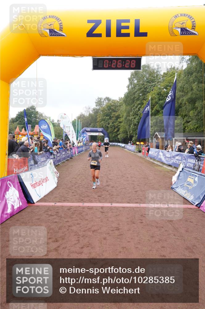 13.09.2026 - Airport Race Dennis Weichert http://msf.ph/oto/10285385 13.09.2026 10:27:02 Ziel 4195, 5294 meine-sportfotos.de