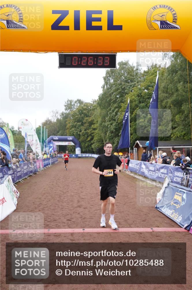 13.09.2026 - Airport Race Dennis Weichert http://msf.ph/oto/10285488 13.09.2026 10:27:07 Ziel 689, 4195, 5294 meine-sportfotos.de