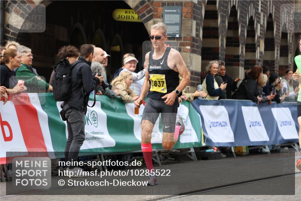 13.09.2026 - 21. swb-Marathon Bremen Strokosch-Dieckow http://msf.ph/oto/10285522 13.09.2026 10:34:47 Ziel 11418, 13610, 13633, 11197, 11964, 13588, 13601, 13625 meine-sportfotos.de
