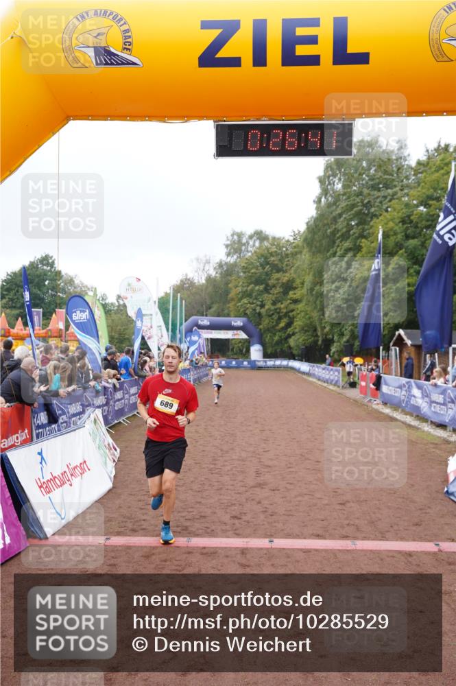 13.09.2026 - Airport Race Dennis Weichert http://msf.ph/oto/10285529 13.09.2026 10:27:14 Ziel 689, 5021 meine-sportfotos.de