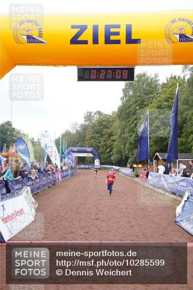 13.09.2026 - Airport Race Dennis Weichert http://msf.ph/oto/10285599 13.09.2026 10:27:43 Ziel 4187, 5418, 5476 meine-sportfotos.de