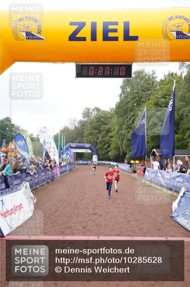 13.09.2026 - Airport Race Dennis Weichert http://msf.ph/oto/10285628 13.09.2026 10:27:43 Ziel 4187, 5418, 5476 meine-sportfotos.de