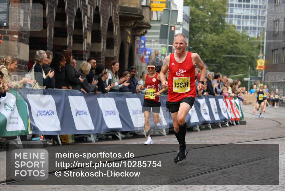 13.09.2026 - 21. swb-Marathon Bremen Strokosch-Dieckow http://msf.ph/oto/10285754 13.09.2026 10:35:05 Ziel 10818, 11197, 11964, 12358, 12413, 12540, 13588, 13637, 10261, 10262, 10994, 11068, 11512, 13505, 13514, 13560, 13590, 13619 meine-sportfotos.de