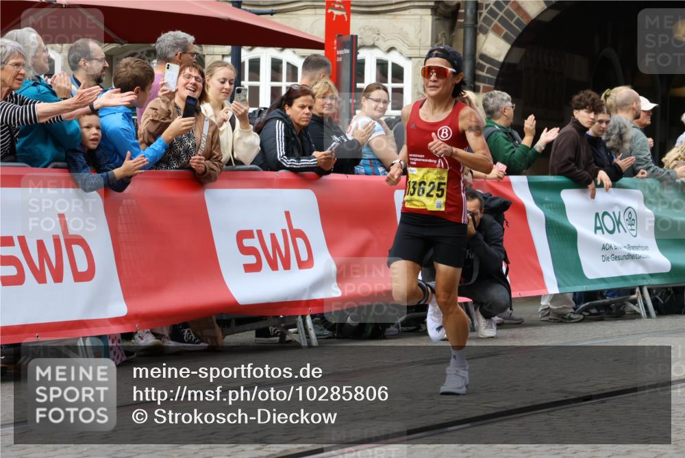 13.09.2026 - 21. swb-Marathon Bremen Strokosch-Dieckow http://msf.ph/oto/10285806 13.09.2026 10:35:08 Ziel 10818, 11197, 11964, 12358, 12413, 12540, 13588, 13601, 13625, 13637, 10994, 11068, 11176, 11512, 13514, 13540, 13590, 13619 meine-sportfotos.de