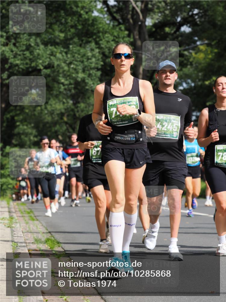 13.09.2026 - 21. swb-Marathon Bremen TobiasT http://msf.ph/oto/10285868 13.09.2026 12:15:11 Laufen 67, 4245, 26, 132, 2, 78 meine-sportfotos.de