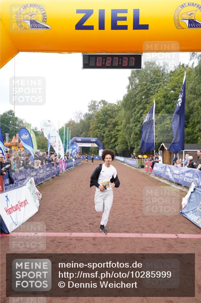 13.09.2026 - Airport Race Dennis Weichert http://msf.ph/oto/10285999 13.09.2026 10:28:11 Ziel 5413 meine-sportfotos.de