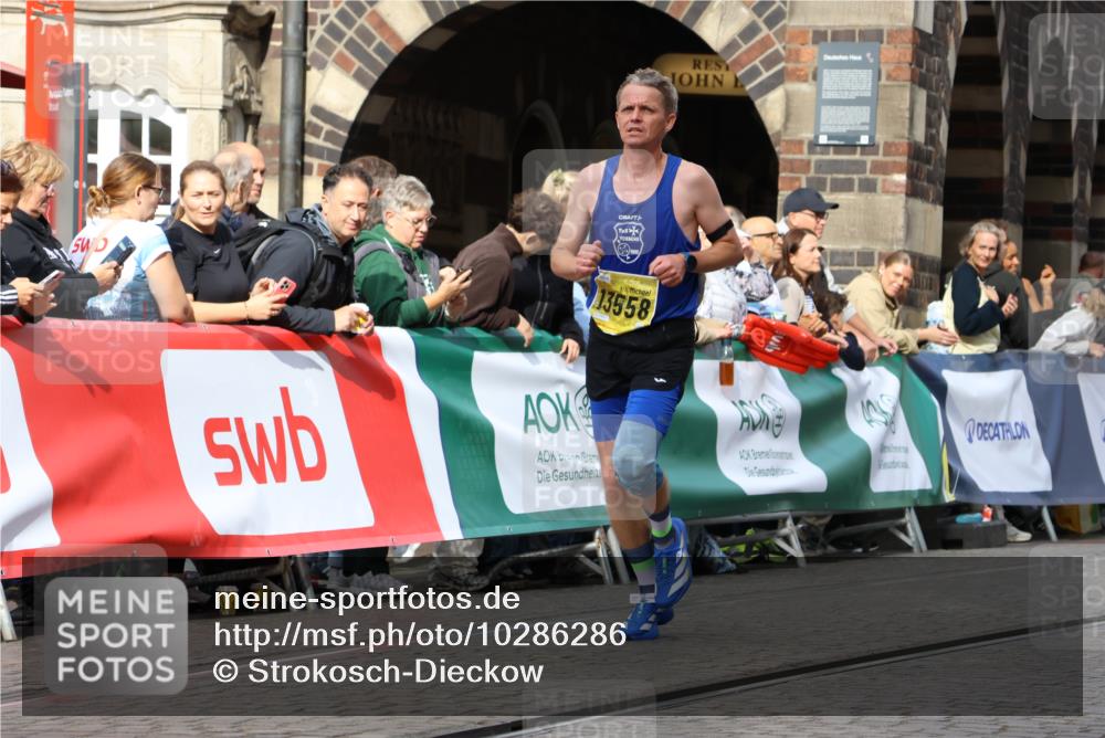 13.09.2026 - 21. swb-Marathon Bremen Strokosch-Dieckow http://msf.ph/oto/10286286 13.09.2026 10:35:52 Ziel 11176, 11345, 12289, 13540, 13583, 10244, 13534 meine-sportfotos.de
