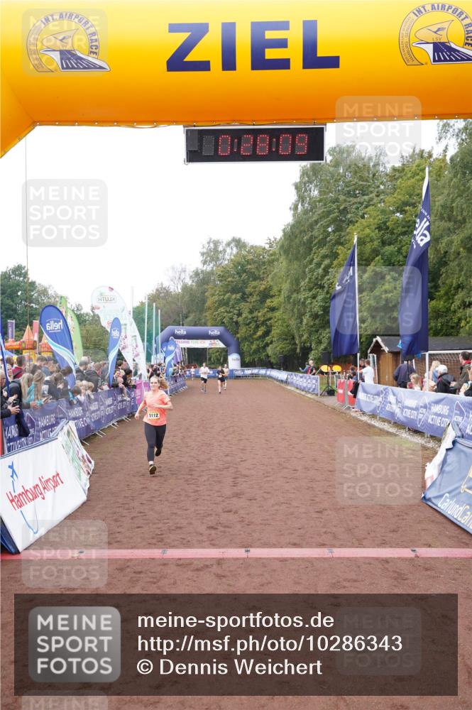 13.09.2026 - Airport Race Dennis Weichert http://msf.ph/oto/10286343 13.09.2026 10:28:43 Ziel 5022, 5094, 5112 meine-sportfotos.de