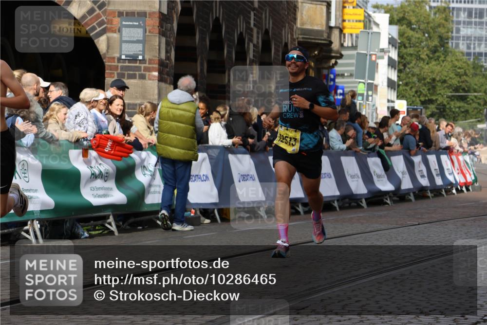 13.09.2026 - 21. swb-Marathon Bremen Strokosch-Dieckow http://msf.ph/oto/10286465 13.09.2026 10:36:27 Ziel 10244, 11067, 13534, 11916, 12456, 13548 meine-sportfotos.de