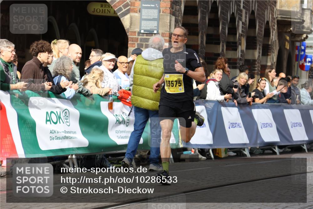 13.09.2026 - 21. swb-Marathon Bremen Strokosch-Dieckow http://msf.ph/oto/10286533 13.09.2026 10:36:32 Ziel 10244, 11067, 12324, 12513, 13575, 11738, 11916, 12456 meine-sportfotos.de