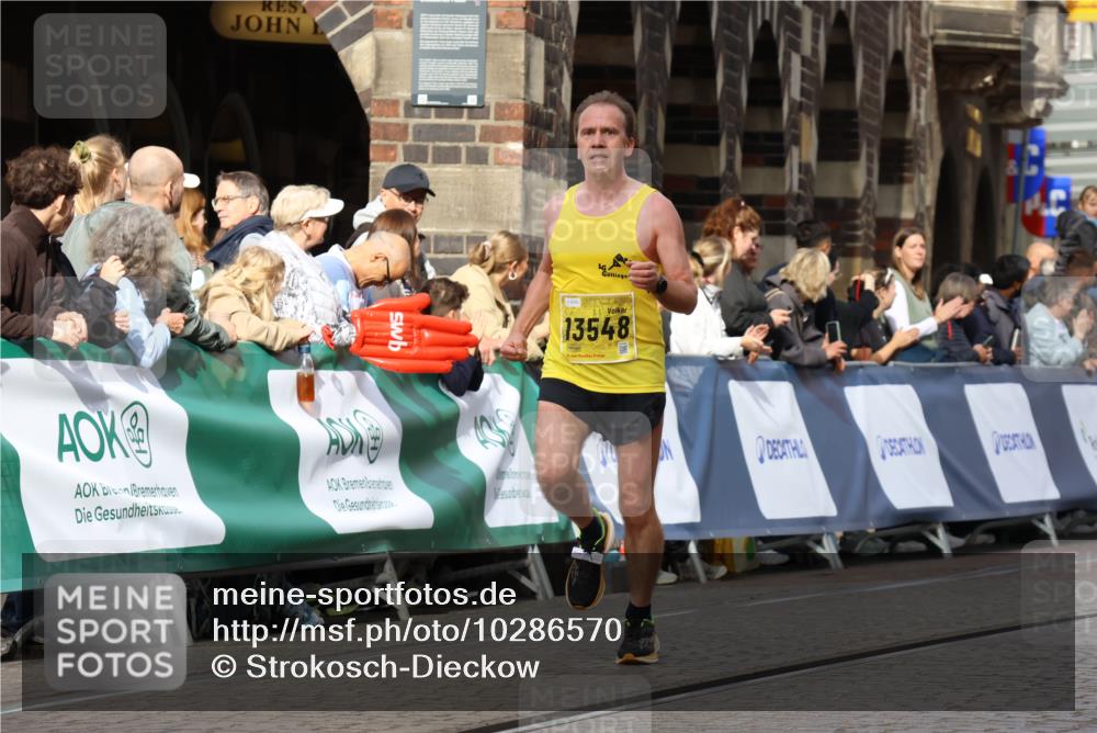 13.09.2026 - 21. swb-Marathon Bremen Strokosch-Dieckow http://msf.ph/oto/10286570 13.09.2026 10:36:38 Ziel 11067, 12324, 12513, 13575, 11738, 13606 meine-sportfotos.de