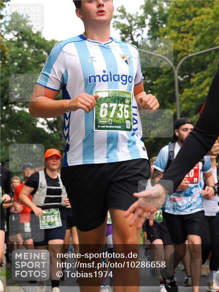13.09.2026 - 21. swb-Marathon Bremen TobiasT http://msf.ph/oto/10286658 13.09.2026 12:18:43 Laufen 3656, 6735, 21, 20, 20 meine-sportfotos.de