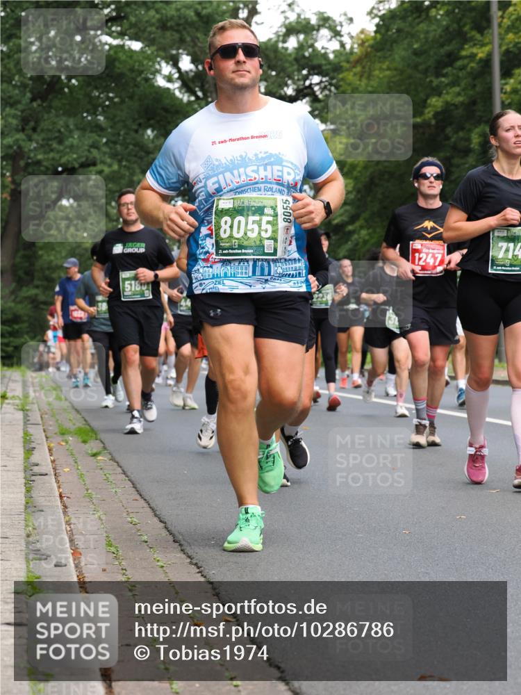 13.09.2026 - 21. swb-Marathon Bremen TobiasT http://msf.ph/oto/10286786 13.09.2026 12:19:08 Laufen 21, 26, 8055, 21, 26, 5180, 1247, 714 meine-sportfotos.de