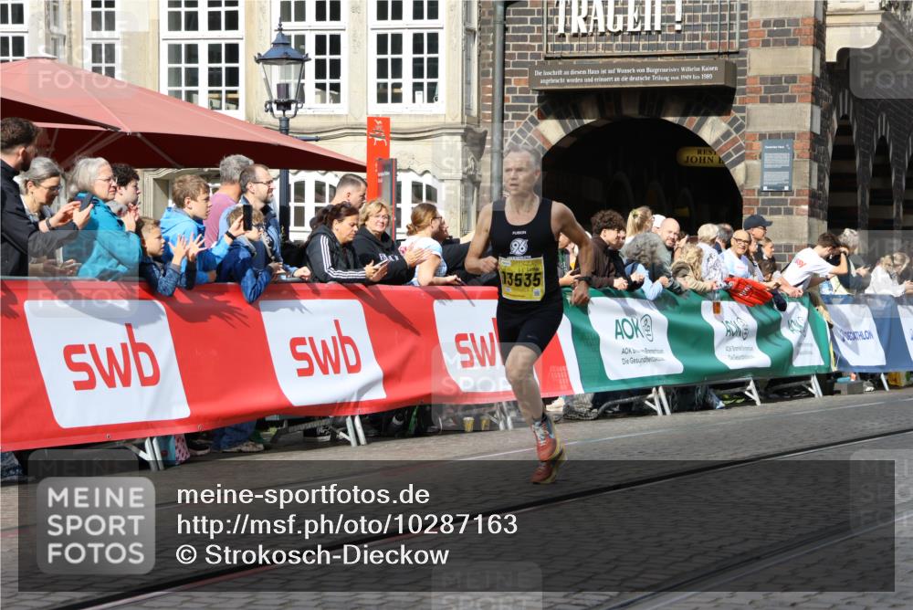 13.09.2026 - 21. swb-Marathon Bremen Strokosch-Dieckow http://msf.ph/oto/10287163 13.09.2026 10:37:58 Ziel 11619, 13535, 10302, 11142, 13551, 13559, 13584, 13587, 13636 meine-sportfotos.de