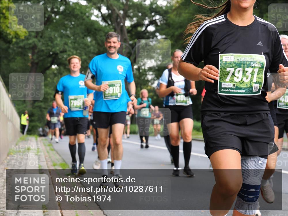 13.09.2026 - 21. swb-Marathon Bremen TobiasT http://msf.ph/oto/10287611 13.09.2026 12:22:19 Laufen 9910, 7958, 7931, 6066, 21, 26 meine-sportfotos.de