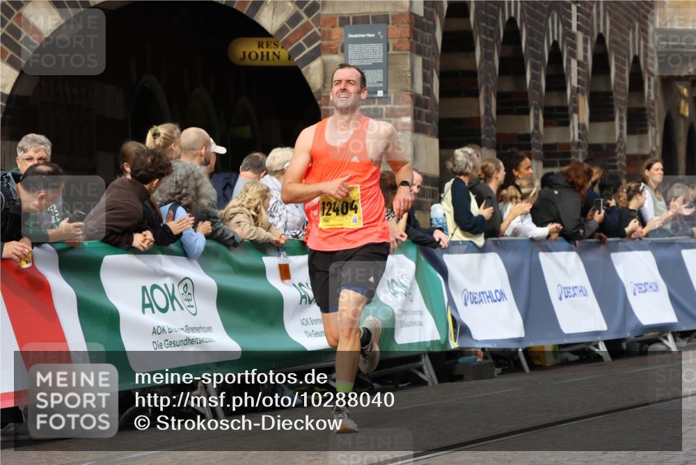 13.09.2026 - 21. swb-Marathon Bremen Strokosch-Dieckow http://msf.ph/oto/10288040 13.09.2026 10:39:41 Ziel 11227, 11713, 13556, 13641, 11198, 12144, 12339, 13519 meine-sportfotos.de