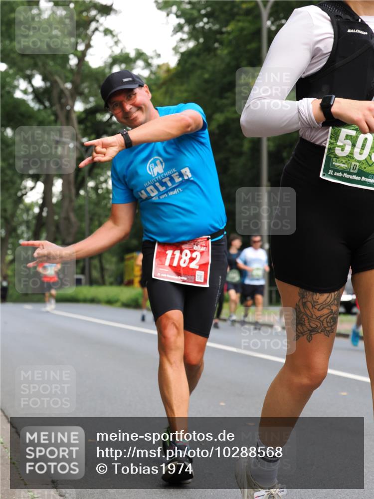13.09.2026 - 21. swb-Marathon Bremen TobiasT http://msf.ph/oto/10288568 13.09.2026 12:25:05 Laufen 1182, 50, 21 meine-sportfotos.de
