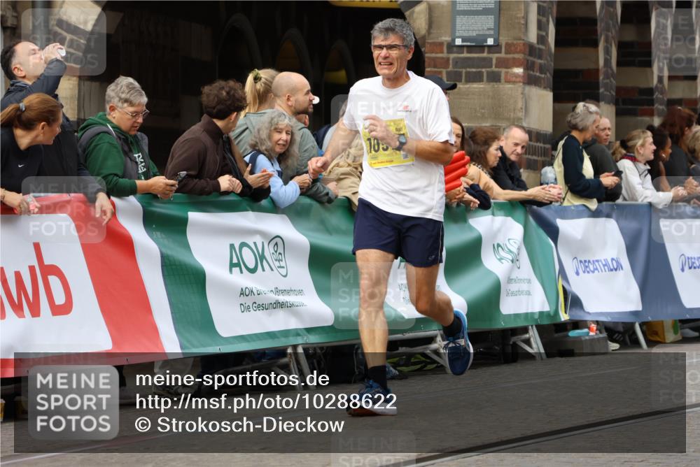 13.09.2026 - 21. swb-Marathon Bremen Strokosch-Dieckow http://msf.ph/oto/10288622 13.09.2026 10:40:55 Ziel 10520, 11373, 13563, 13566, 13616, 11201, 12209 meine-sportfotos.de