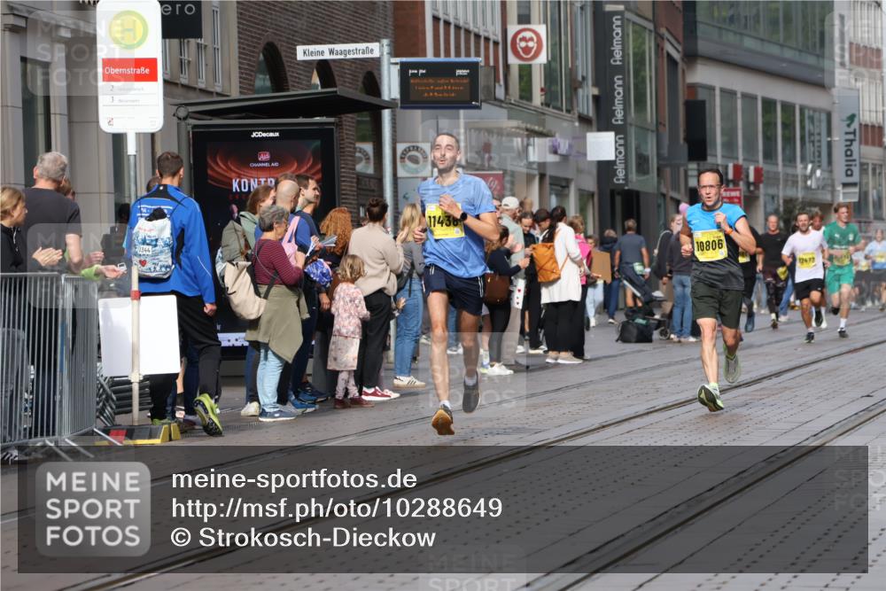 13.09.2026 - 21. swb-Marathon Bremen Strokosch-Dieckow http://msf.ph/oto/10288649 13.09.2026 10:44:22 Ziel 10266, 10454, 10806, 10861, 11438, 11615, 11692, 11704, 12302, 12425, 12473, 10342, 10956, 11108, 11148, 11644, 11758, 13538 meine-sportfotos.de