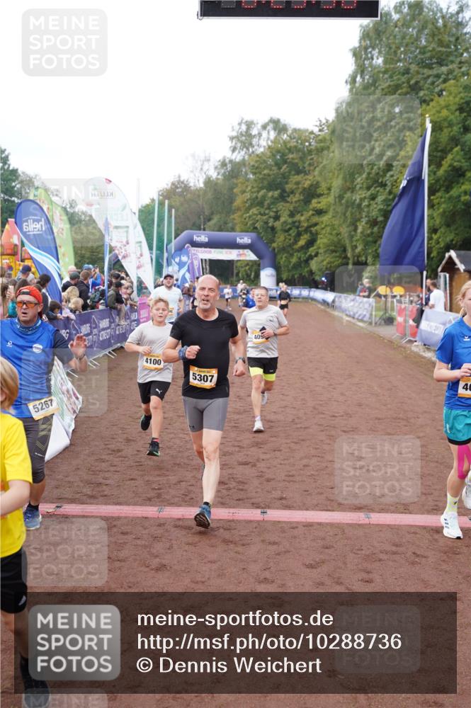 13.09.2026 - Airport Race Dennis Weichert http://msf.ph/oto/10288736 13.09.2026 10:30:23 Ziel 4064, 4097, 4100, 4130, 5067, 5075, 5156, 5266, 5267, 5296, 5307, 5390, 5416, 5419, 5471 meine-sportfotos.de