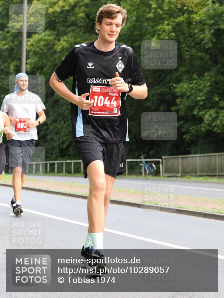 13.09.2026 - 21. swb-Marathon Bremen TobiasT http://msf.ph/oto/10289057 13.09.2026 12:27:07 Laufen 905, 1044, 21, 26 meine-sportfotos.de
