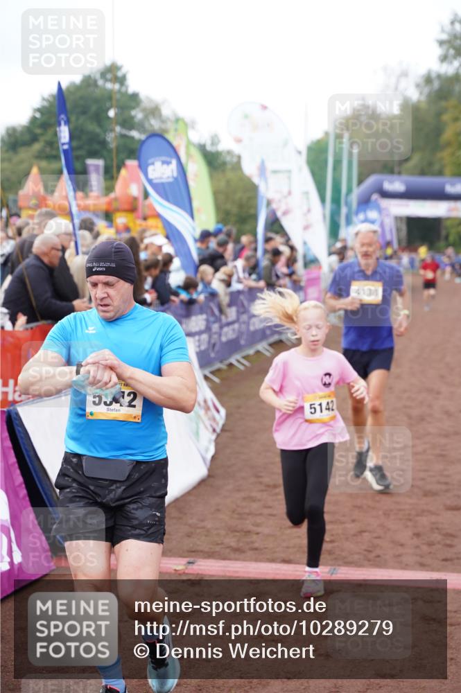 13.09.2026 - Airport Race Dennis Weichert http://msf.ph/oto/10289279 13.09.2026 10:30:50 Ziel 4138, 5142, 5188, 5342 meine-sportfotos.de
