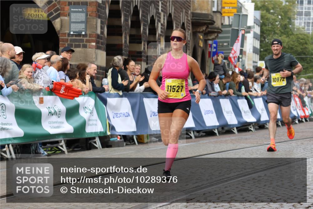 13.09.2026 - 21. swb-Marathon Bremen Strokosch-Dieckow http://msf.ph/oto/10289376 13.09.2026 10:41:53 Ziel 10341, 11426, 11527, 11628, 11944, 12246, 12442, 12455, 13520, 13586, 13600, 12426, 12468, 13585, 13621 meine-sportfotos.de