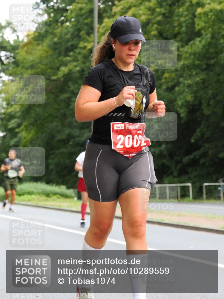 13.09.2026 - 21. swb-Marathon Bremen TobiasT http://msf.ph/oto/10289559 13.09.2026 12:28:33 Laufen 2002 meine-sportfotos.de