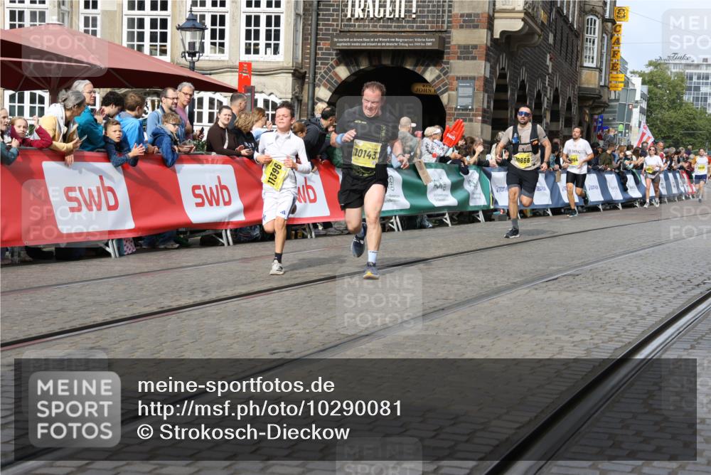 13.09.2026 - 21. swb-Marathon Bremen Strokosch-Dieckow http://msf.ph/oto/10290081 13.09.2026 10:45:24 Ziel 10096, 10143, 10214, 10628, 10735, 10866, 11020, 11396, 13591, 10318, 10352, 10536, 10541, 10583, 11088, 11209, 11232, 11749, 12290, 12355, 12534, 13532, 13628 meine-sportfotos.de