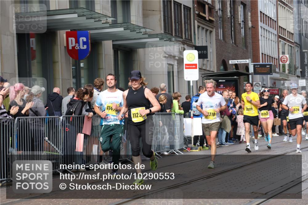 13.09.2026 - 21. swb-Marathon Bremen Strokosch-Dieckow http://msf.ph/oto/10290553 13.09.2026 10:45:20 Ziel 10318, 10352, 10464, 10536, 10541, 10583, 10987, 11015, 11063, 11088, 11209, 11232, 11279, 11478, 11559, 11749, 11762, 11845, 12087, 12290, 12355, 12534, 13532, 13595, 13628, 10096, 10143, 10214, 10398, 10866, 11020, 11396, 11478, 11695, 11835, 12054, 12475, 13591 meine-sportfotos.de