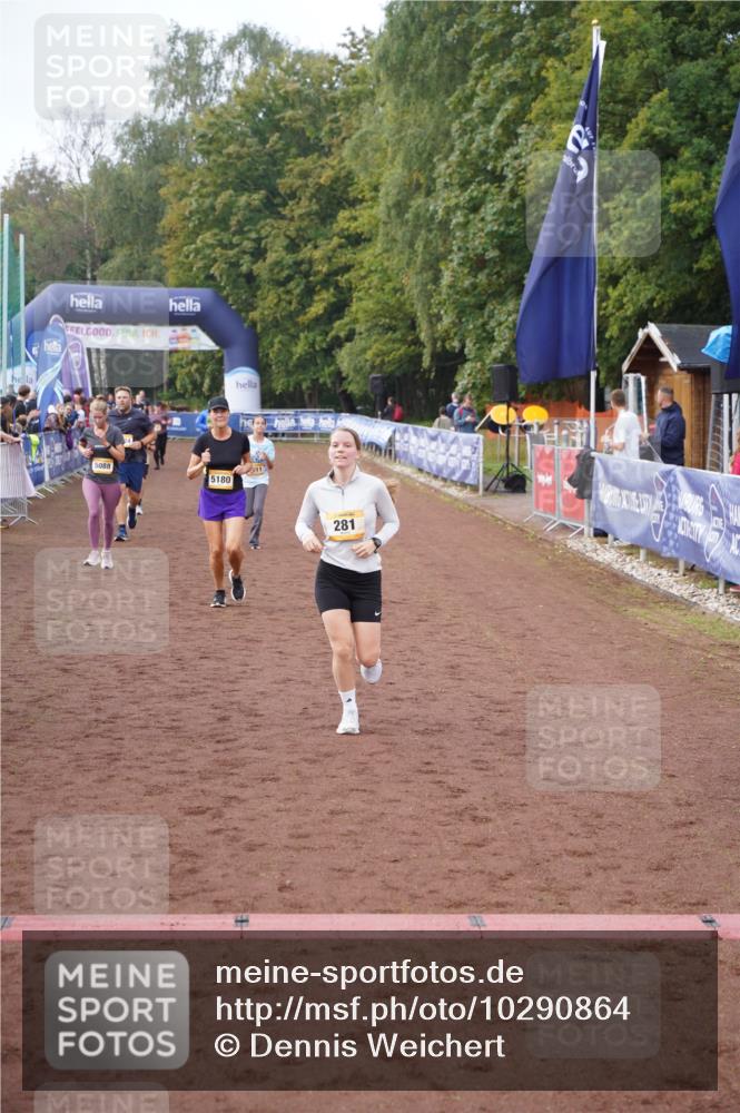 13.09.2026 - Airport Race Dennis Weichert http://msf.ph/oto/10290864 13.09.2026 10:31:47 Ziel 281, 5011, 5111, 5150, 5180, 5224, 5275, 5383, 5460 meine-sportfotos.de