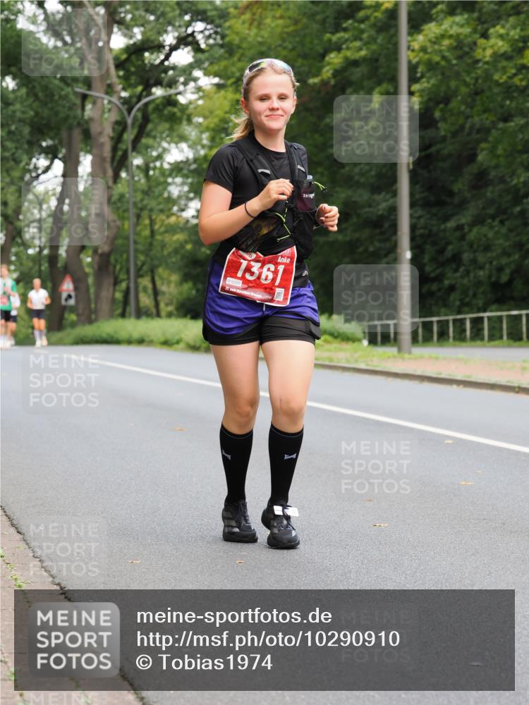 13.09.2026 - 21. swb-Marathon Bremen TobiasT http://msf.ph/oto/10290910 13.09.2026 12:32:47 Laufen 1361, 0209, 21 meine-sportfotos.de