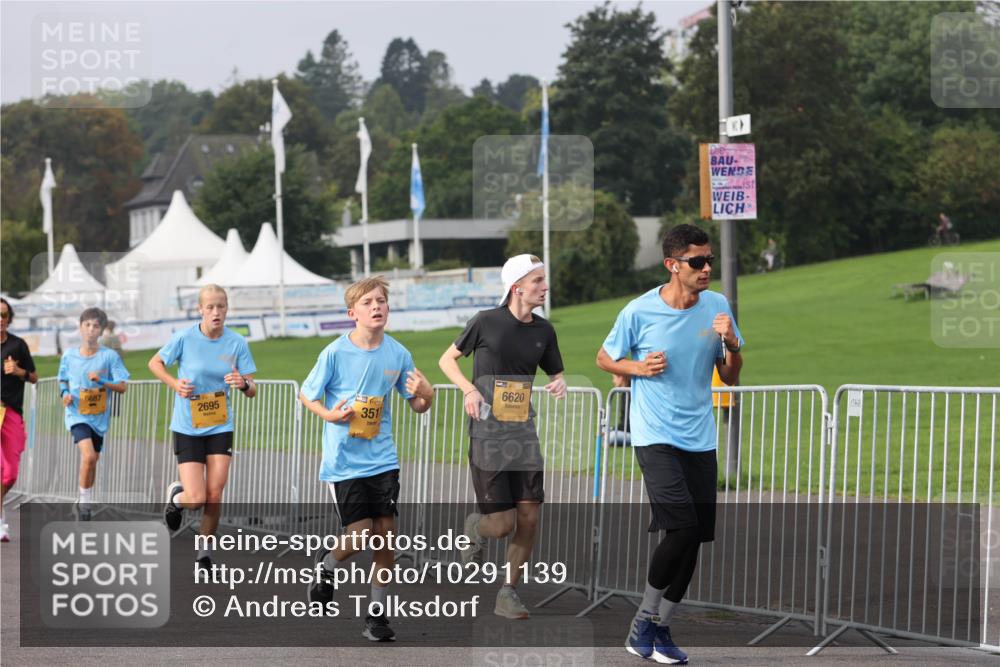 13.09.2026 - Kiel Lauf Andreas Tolksdorf http://msf.ph/oto/10291139 13.09.2026 09:25:09 Kiellinie 2695, 351, 39, 6620 meine-sportfotos.de