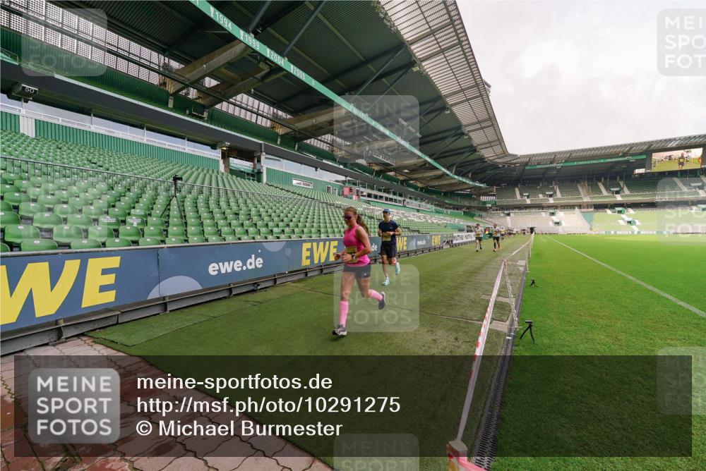 13.09.2026 - 21. swb-Marathon Bremen Michael Burmester http://msf.ph/oto/10291275 13.09.2026 10:24:25 Laufen im Stadion 10235, 10328, 10336, 10337, 10341, 10358, 10456, 10520, 10575, 10592, 10593, 10618, 10632, 10775, 10782, 10816, 10972, 11042, 11127, 11143, 11198, 11201, 11265, 11373, 11375, 11426, 11442, 11468, 11527, 11607, 11615, 11628, 11630, 11632, 11704, 11713, 11721, 11758, 11779, 11826, 11895, 11903, 11948, 12053, 12144, 12246, 12281, 12339, 12404, 12406, 12442, 12468, 12469, 12477, 12525, 13520, 13556, 13563, 13566, 13580, 13585, 13586, 13642, 10261 meine-sportfotos.de