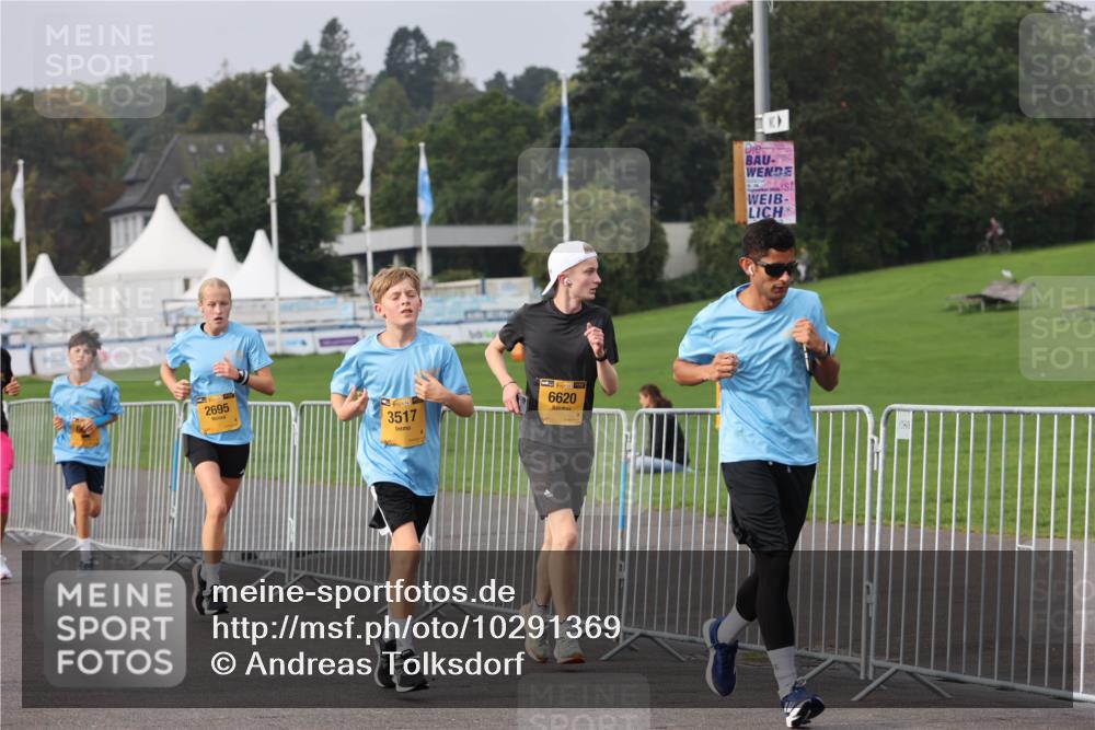 13.09.2026 - Kiel Lauf Andreas Tolksdorf http://msf.ph/oto/10291369 13.09.2026 09:25:09 Kiellinie 6620, 39, 2695, 3517 meine-sportfotos.de