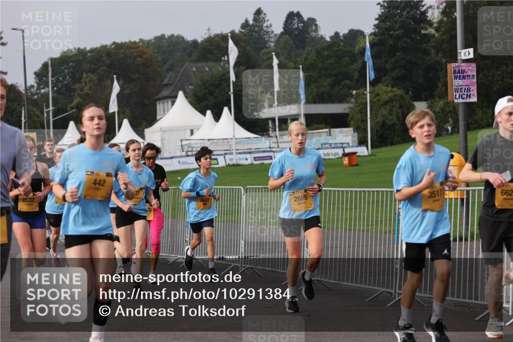 13.09.2026 - Kiel Lauf Andreas Tolksdorf http://msf.ph/oto/10291384 13.09.2026 09:25:10 Kiellinie 8532, 442, 76, 6687, 2695, 3517, 662 meine-sportfotos.de