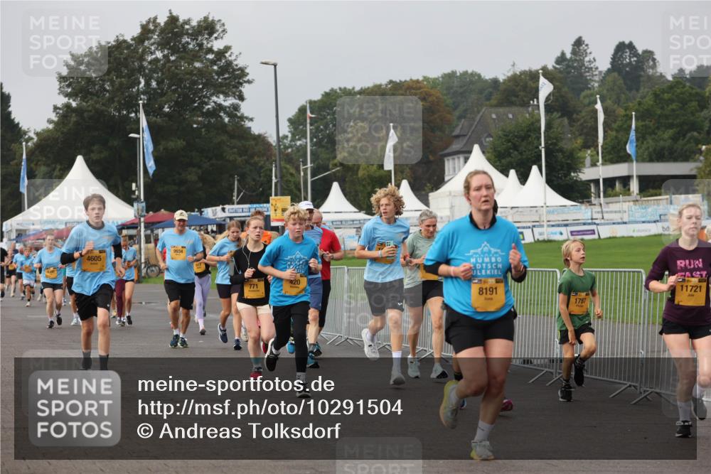 13.09.2026 - Kiel Lauf Andreas Tolksdorf http://msf.ph/oto/10291504 13.09.2026 09:25:18 Kiellinie 4605, 9934, 420, 771, 8191, 1787, 11721 meine-sportfotos.de