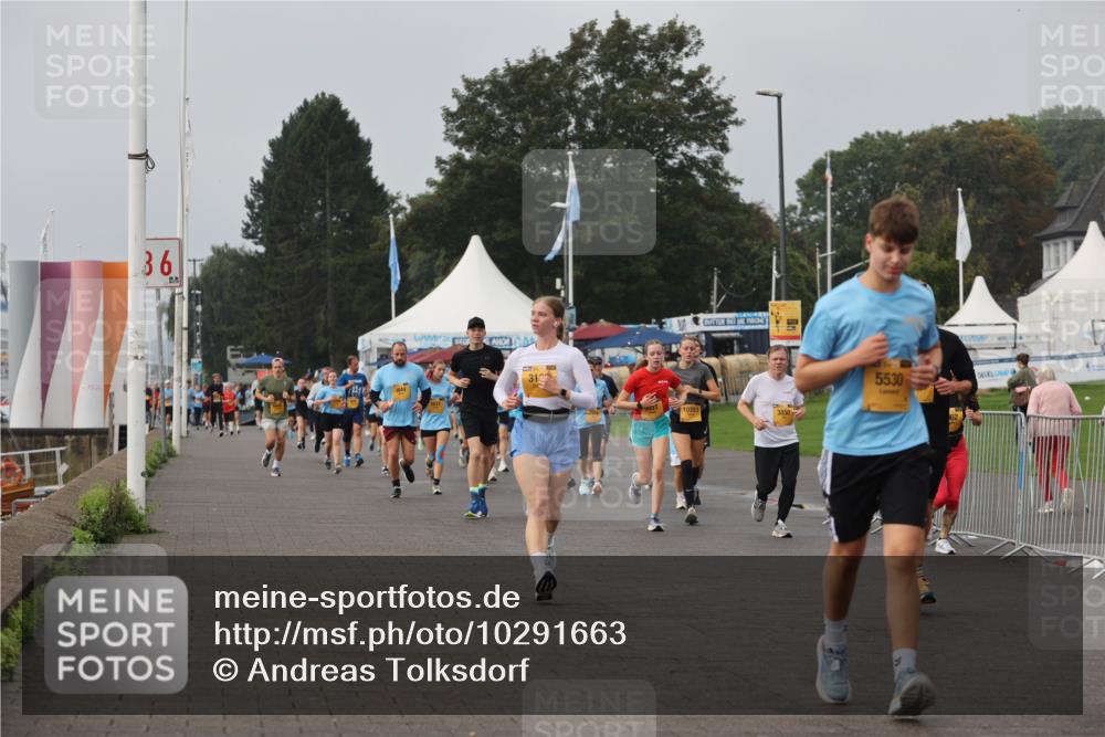 13.09.2026 - Kiel Lauf Andreas Tolksdorf http://msf.ph/oto/10291663 13.09.2026 09:25:27 Kiellinie 36, 5811, 31, 10353, 5530 meine-sportfotos.de